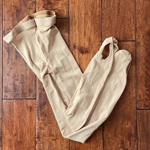 Nude Ballet Tights